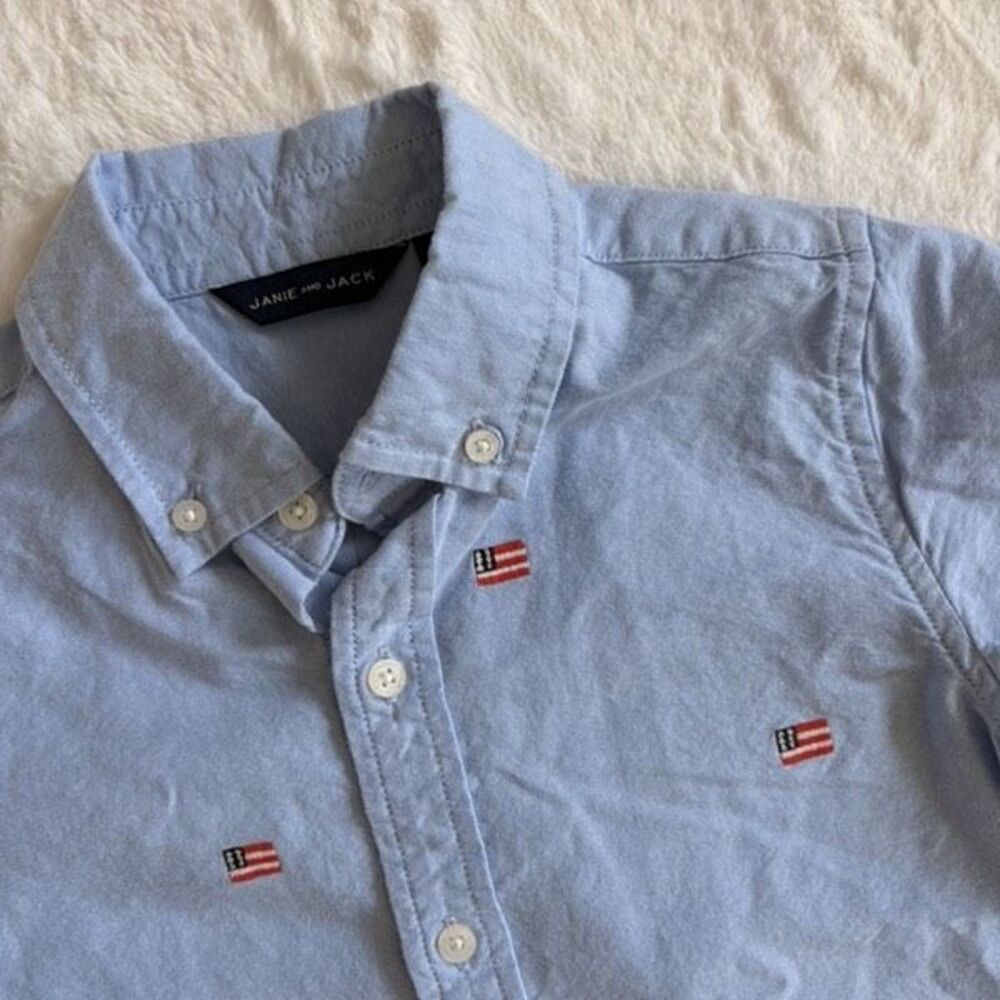 Janie and Jack Boys Flag Embroidered Button Down Shirt Size 6 Light Blue Short S